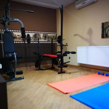 Hotel Vila Hayat Сараево Экстерьер фото
