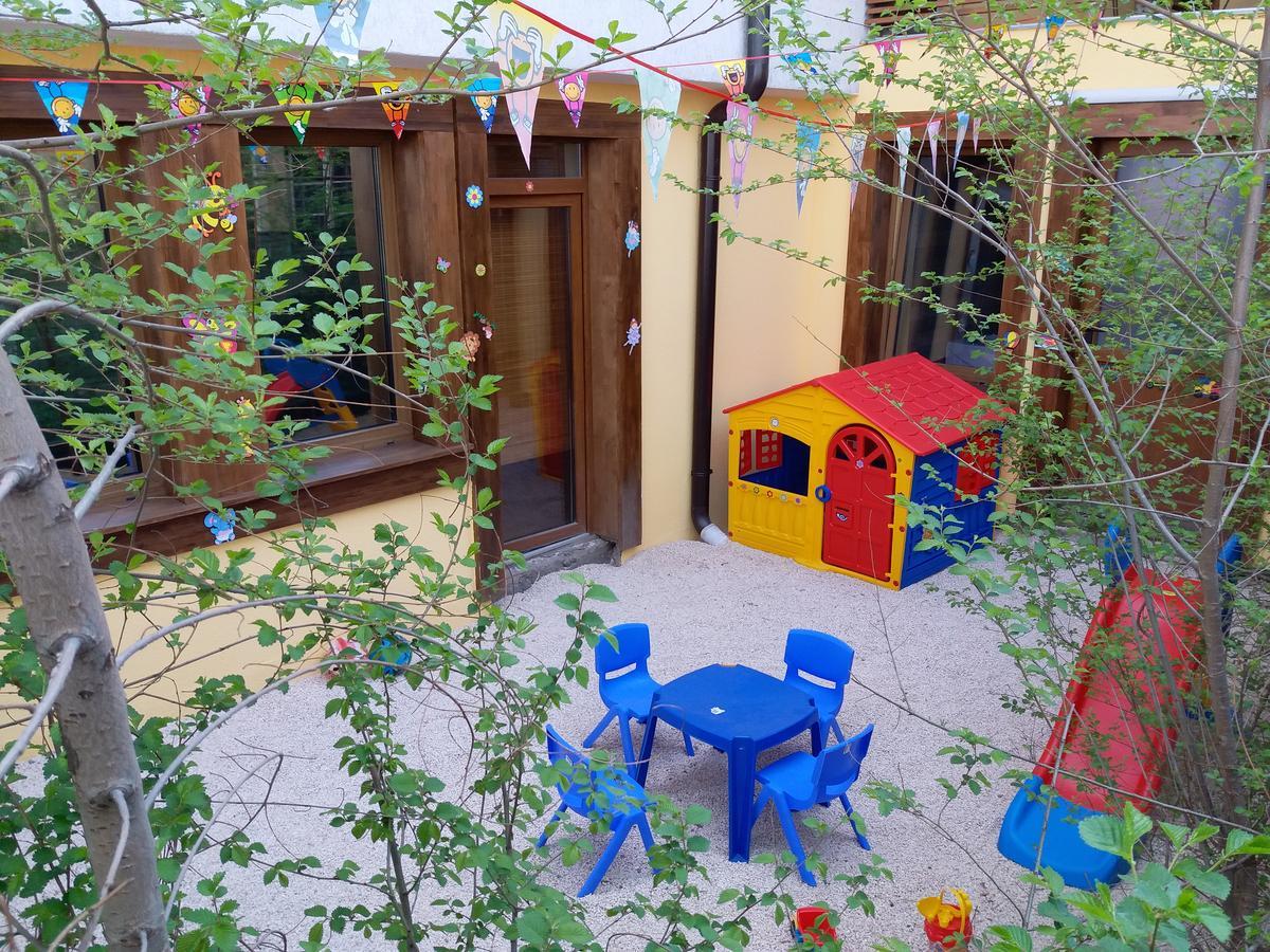 Hotel Vila Hayat Сараево Экстерьер фото