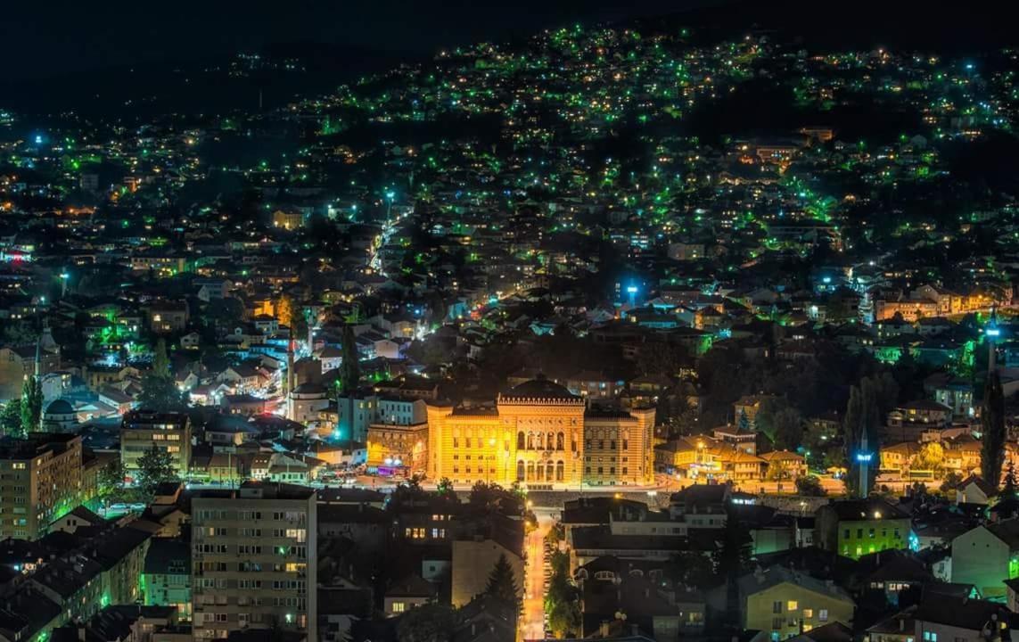 Hotel Vila Hayat Сараево Экстерьер фото